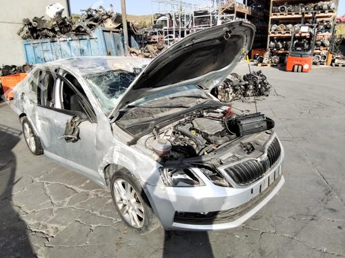 Used Parts SKODA OCTAVIA III (5E3, NL3, NR3) 1.0 TSI 4915587