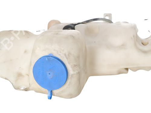 Used Windscreen washer tank MERCEDES-BENZ VITO Van (W638) 108 D 2.3 (638.064, 638.068) (79 hp) 32084789