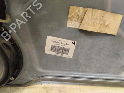 Rudehejsemekanisme Højre foran SEAT IBIZA III (6L1)  | BP20225826C23 