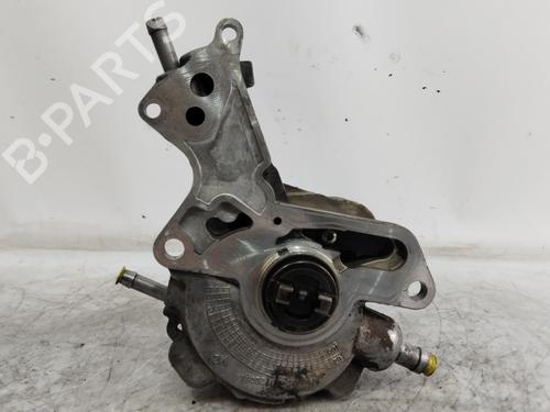 Used Vacuum pump SEAT CORDOBA (6L2) 1.9 TDI (100 hp) 25938312