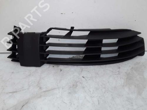Grill VW PASSAT B5.5 (3B3) [2000-2005]  14053923