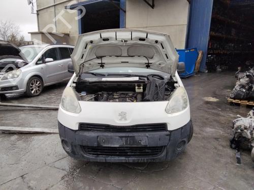 Left taillight PEUGEOT PARTNER Box Body/MPV 1.6 HDi 16V 4x4 | BP31942451C34 