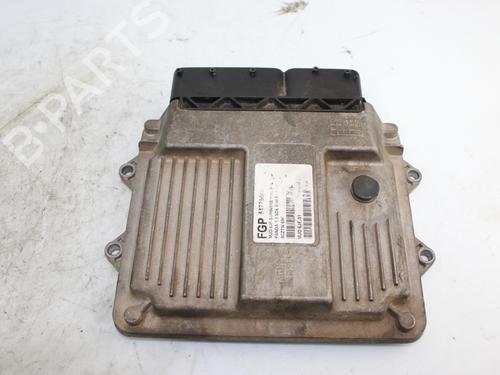 Motorstyringsenhet FIAT PANDA (169_) 1.3 D Multijet (169.AXC1A) (70 hp) 18012221