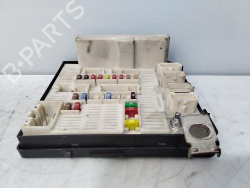 Fuse box RENAULT SCÉNIC II (JM0/1_)  | BP20320843E1 