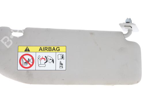 hjre-solskrm-citroen-c4-cactus-2014-33757583 main image