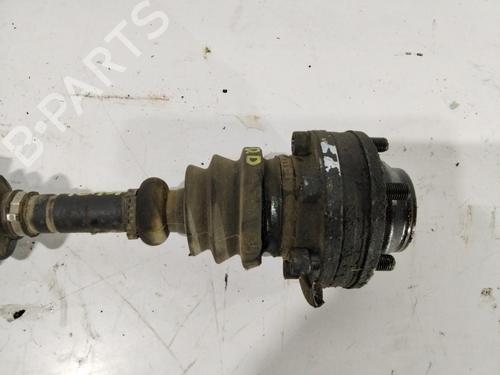Right front driveshaft MERCEDES-BENZ VITO Van (W638) 112 CDI 2.2 (638.094) | BP30717964M39