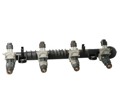injection-rail-opel-corsa-c-x01-2000-2001-2002-2003-2004-2005-2006-2007-2008-2009-39721136 main image