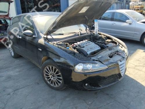 Brugte ALFA ROMEO 147 (937_) 1.6 16V T.SPARK ECO (937.AXA1A, 937.BXA1A) (105 hp) 4346680