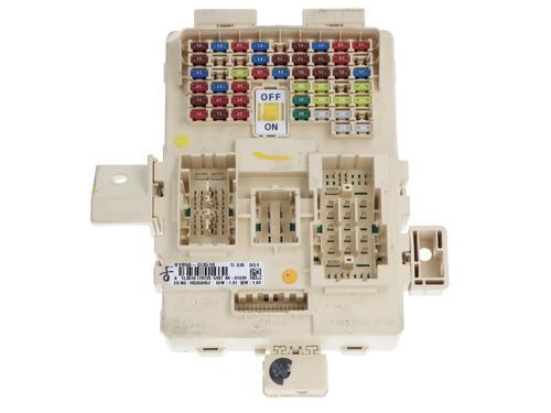 Used Fuse box Fuse box HYUNDAI TUCSON (TL, TLE) 1.6 CRDi All-wheel Drive (116 hp) 34697641 34697641