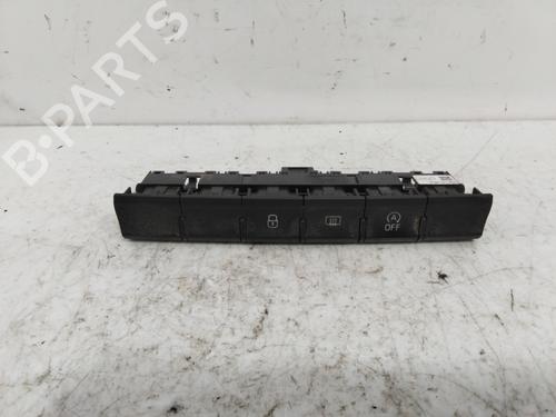 Used Switch SKODA RAPID (NH3, NK3, NK6) 1.6 TDI (115 hp) 26331924