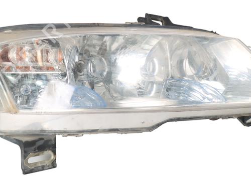 Used Right headlight Right headlight FIAT STILO (192_) 1.4 16V (192AXH1B, 192BXH1B) (95 hp) 34345892 34345892