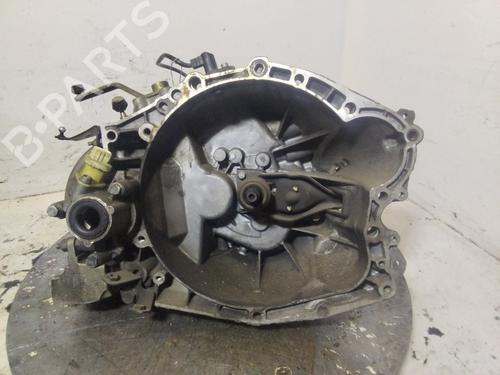 Girkasse Girkasse CITROËN XSARA (N1) 1.9 D (70 hp) 33929011 33929011