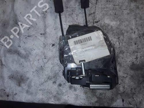 Venstre bagtil lås TOYOTA RAV 4 II (_A2_) [2000-2005]  8559949