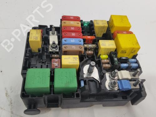 Fuse box PEUGEOT 308 II (LB_, LP_, LW_, LH_, L3_)  | BP27312466E1 