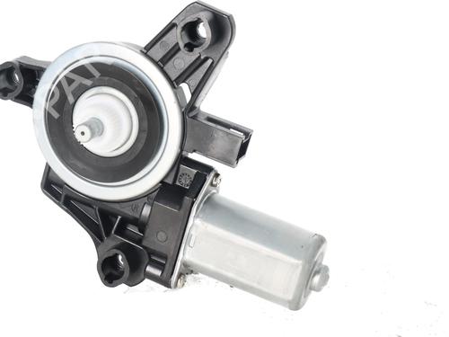 Right rear window motor MERCEDES-BENZ GLA (H247) GLA 250 4-matic (247.747) | BP37012971E22 - Image 2