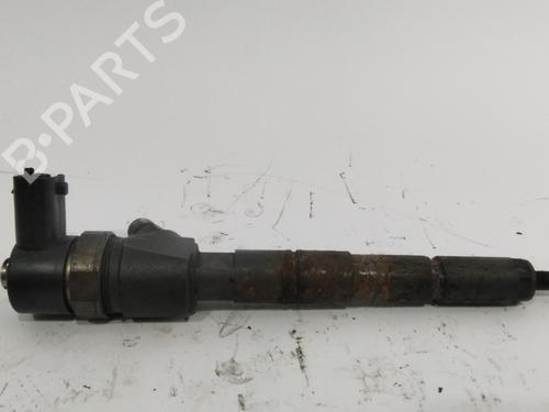Used Injector OPEL CORSA C (X01) [2000-2009]  27568837