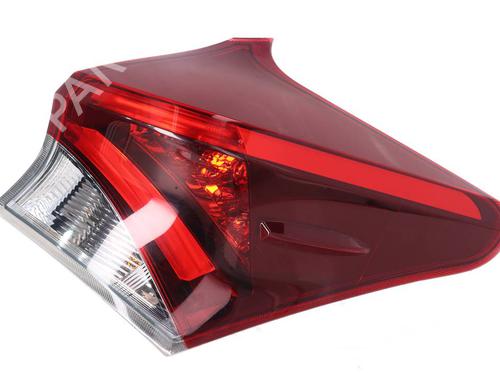 right-taillight-toyota-auris-_e18_-2012-2013-2014-2015-2016-2017-2018-2019-40256909 main image