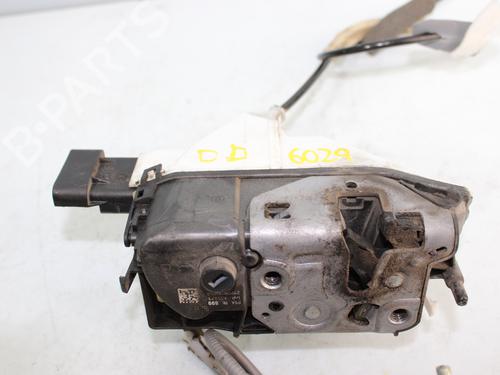 Høyre foran lås CITROËN C4 CACTUS 1.2 VTi 82 | BP17754309C97 