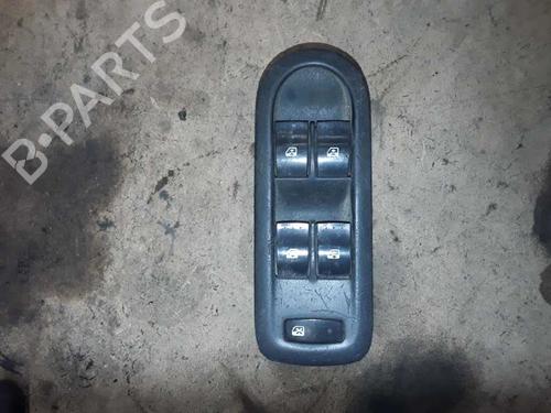 Used Left front window switch RENAULT SCÉNIC I MPV (JA0/1_, FA0_) [1999-2010]  8560688