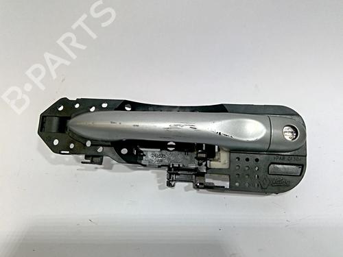 Used Front left exterior door handle RENAULT MEGANE III Hatchback (BZ0/1_, B3_) [2008-2025]  10927150