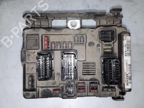 Used Fuse box PEUGEOT 206 Hatchback (2A/C) 2.0 HDI 90 (90 hp) 8568978