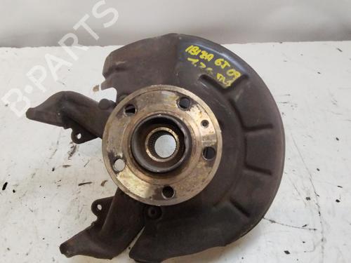 Used Left front steering knuckle SEAT IBIZA IV (6J5, 6P1) [2008-2017]  31113936