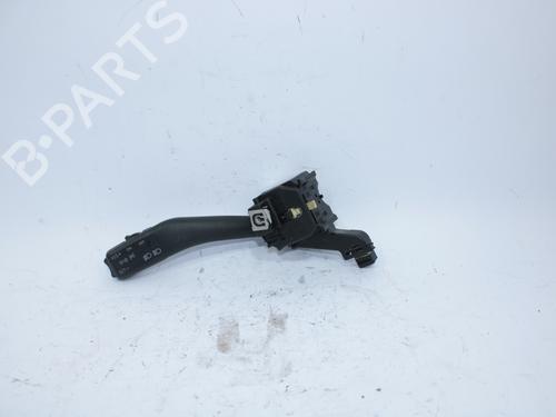 Used Steering column stalk VW TOURAN (1T1, 1T2) [2003-2010]  11795798
