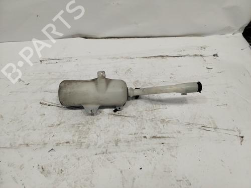 Used Windscreen washer tank FIAT TIPO Saloon (356_, 357_) [2015-2025]  24821990