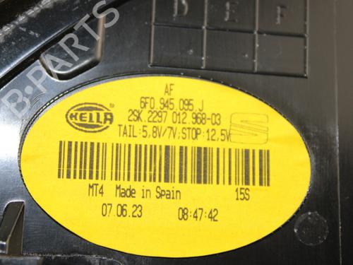 Left taillight SEAT IBIZA V (KJ1, KJG) 1.0 MPi | BP17741581C34 