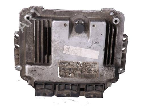 Used Engine control unit (ECU) Engine control unit (ECU) 38913786 38913786