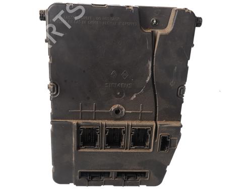 Fuse box RENAULT SCÉNIC II (JM0/1_) | BP37294735E1 - Image 2