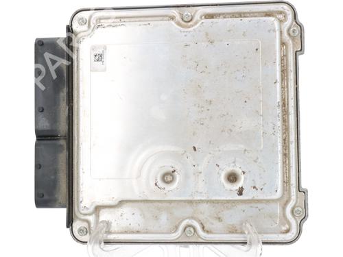 Engine control unit (ECU) AUDI Q3 (8UB, 8UG) | BP30927144M57