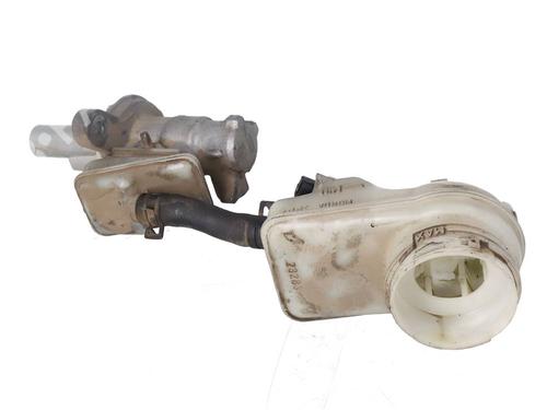Used Brake master cylinder Brake master cylinder HONDA CR-V III (RE_) 2.0 i-VTEC 4WD (RE5, RE2) (150 hp) 40154762 40154762