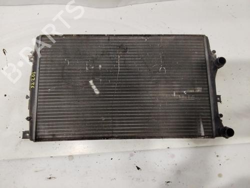 Used Water radiator SEAT LEON (1P1) [2005-2013]  30697556