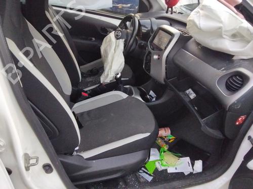 Bakluke CC/Kombi-Kupé TOYOTA AYGO (_B4_) 1.0 VVTi (KGB40) | BP30865329C6 