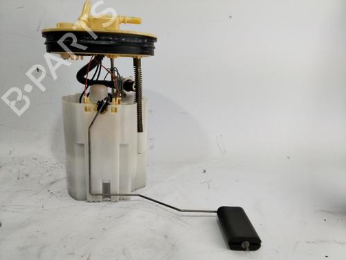 Used Fuel pump FORD FOCUS III [2010-2020]  25868022