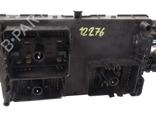 Used Fuse box Fuse box 38935358 38935358
