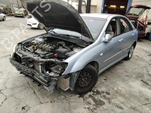 Brukte deler til KIA CERATO I Saloon (LD) 2.0 CRDi (112 hp) 4381426