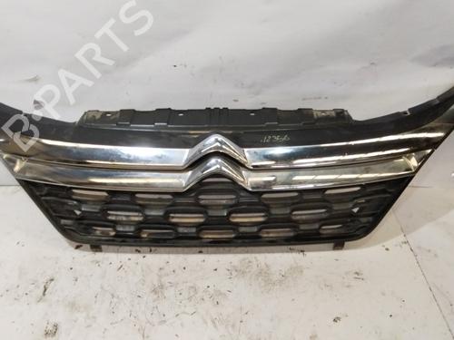 Used Grille Grille 39243238 39243238