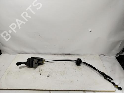 Gear lever OPEL VIVARO A Bus (X83)  | BP31704124M90 