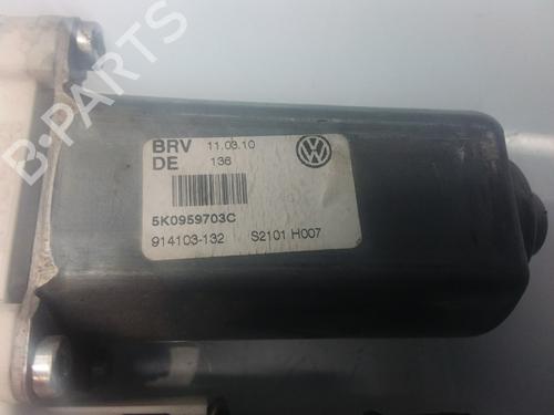 Rudehejsemotor bagstkærm venstre VW GOLF VI (5K1) 1.6 TDI | BP9106645E23 