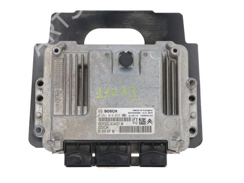 Used Engine control unit (ECU) Engine control unit (ECU) PEUGEOT PARTNER Box Body/MPV [2008-2026] 33270643 33270643