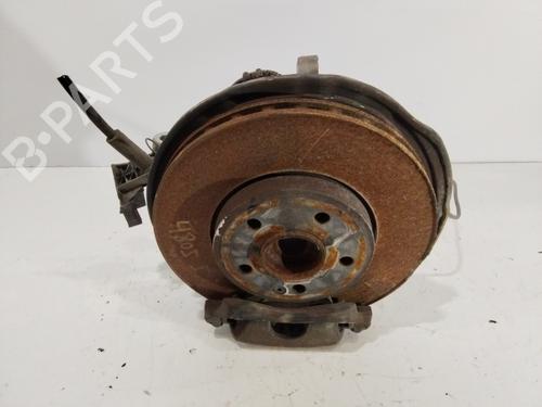 Used Left front steering knuckle Left front steering knuckle INFINITI Q30 1.5 D (109 hp) 33169553 33169553