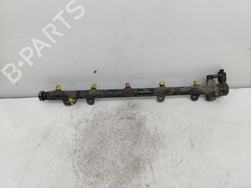 Used Injection rail MERCEDES-BENZ M-CLASS (W163) ML 270 CDI (163.113) (163 hp) 17830767