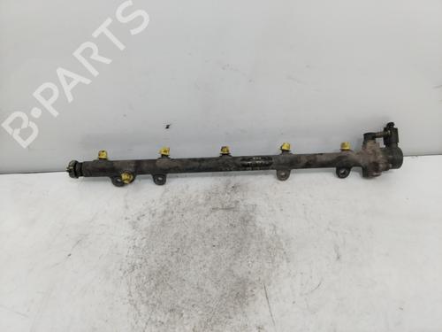 Injection rail MERCEDES-BENZ M-CLASS (W163) ML 270 CDI (163.113) (163 hp) 17830767