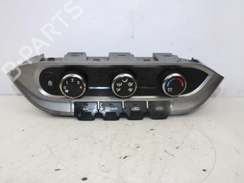 Used Climate control KIA RIO III (UB) 1.25 CVVT (86 hp) 13478698