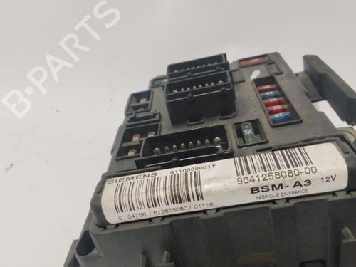 Fuse box CITROËN C5 I (DC_) 2.0 HDi (DCRHZB, DCRHZE) | BP28320061E1 