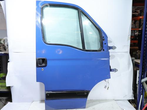 Porta frente direita Porta frente direita 39539964 39539964