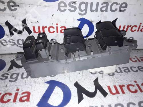 Used Left front window switch TOYOTA COROLLA (_E12_) [2001-2008]  11351493