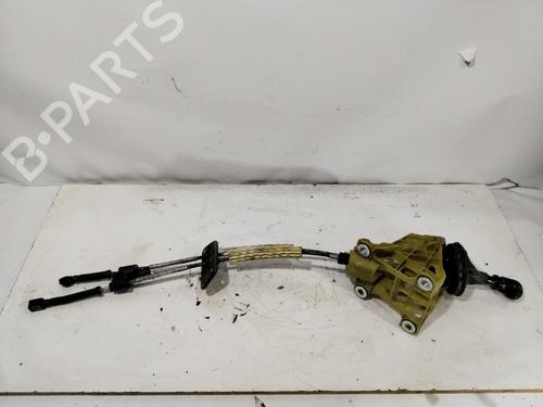 Used Gear lever VW TRANSPORTER T5 Bus (7HB, 7HJ, 7EB, 7EJ) [2003-2016]  31653054